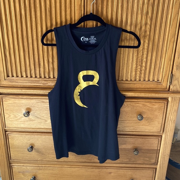 ZYIA Tops - Black and gold kettle moon tank. Never worn.